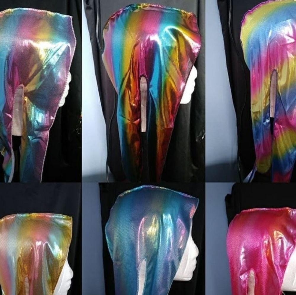 Gold/blue/pink chrome durag (1st row, last image)